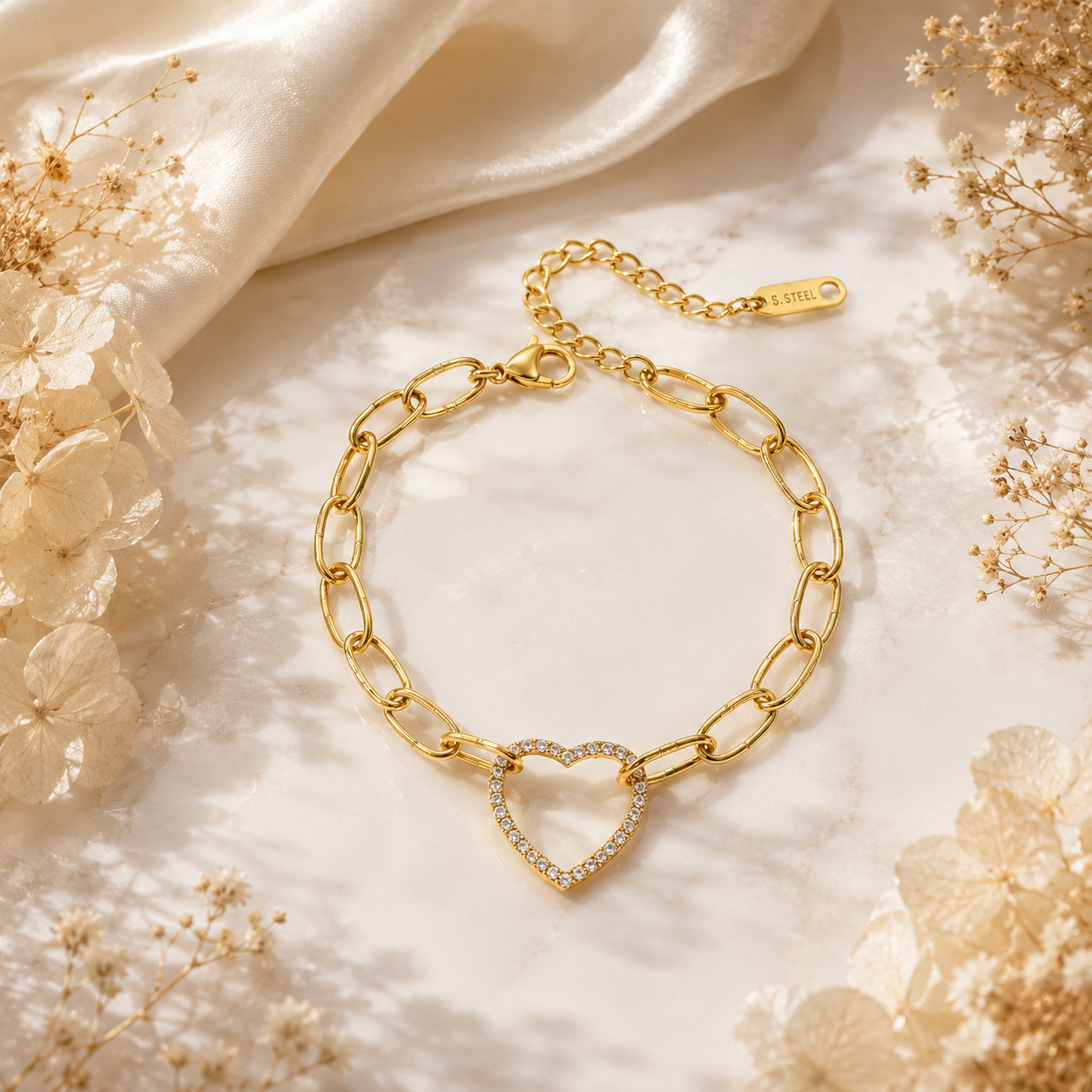Pavé Heart Link Bracelet