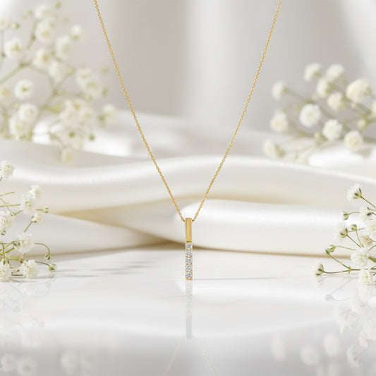 Luxe Line Necklace