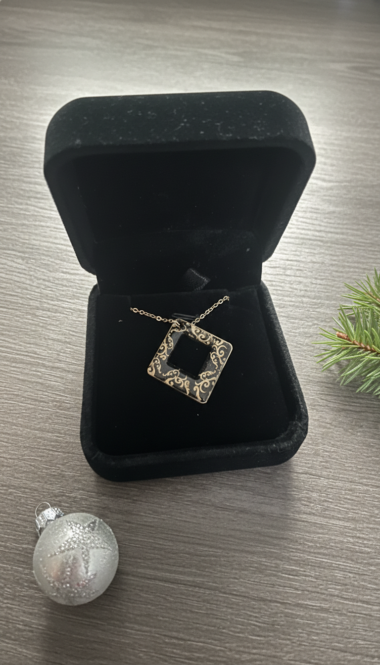 Golden Heritage Square Pendant