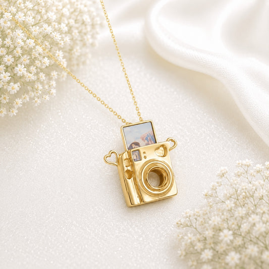 Captured Moments Necklace camera-shaped pendant