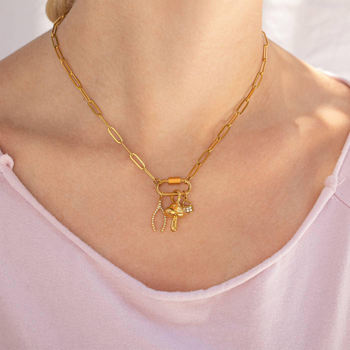The 18K Gold Pvd Paperclip Carabiner Necklace: Gold | 16+2"
